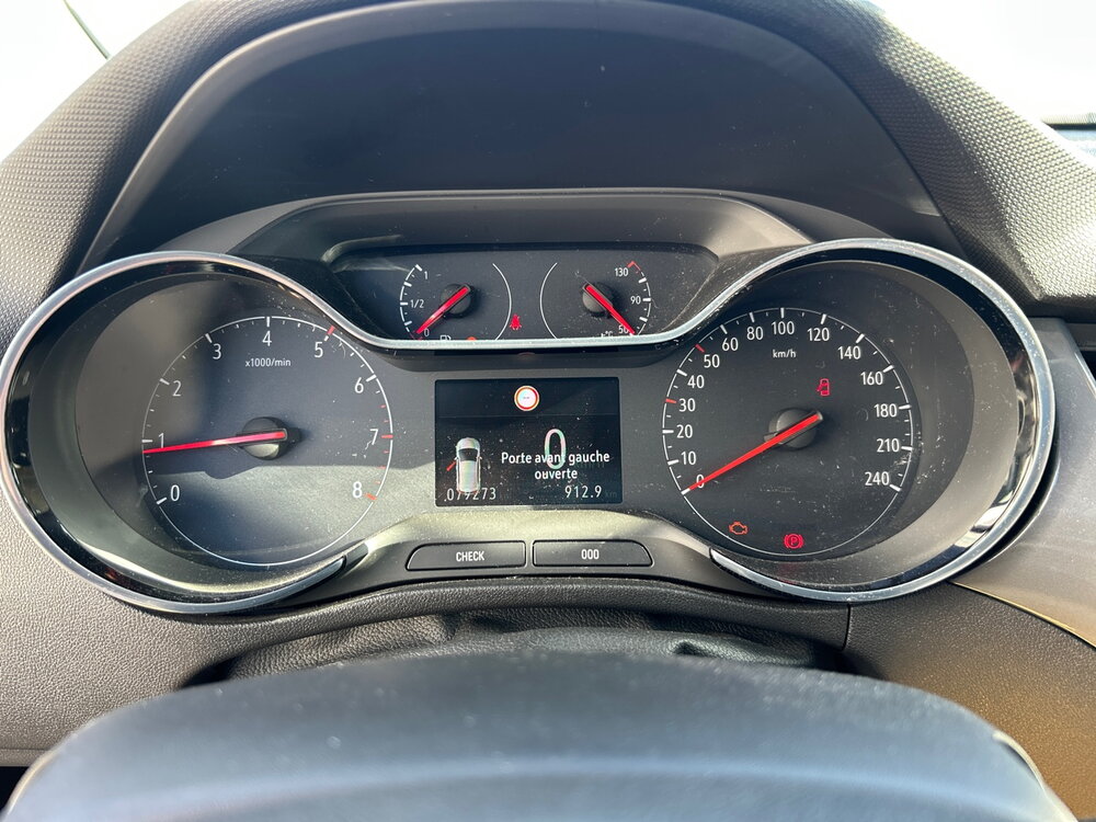 Occasion OPEL Crossland X Crossland X 1.5 D 102 ch - Elegance