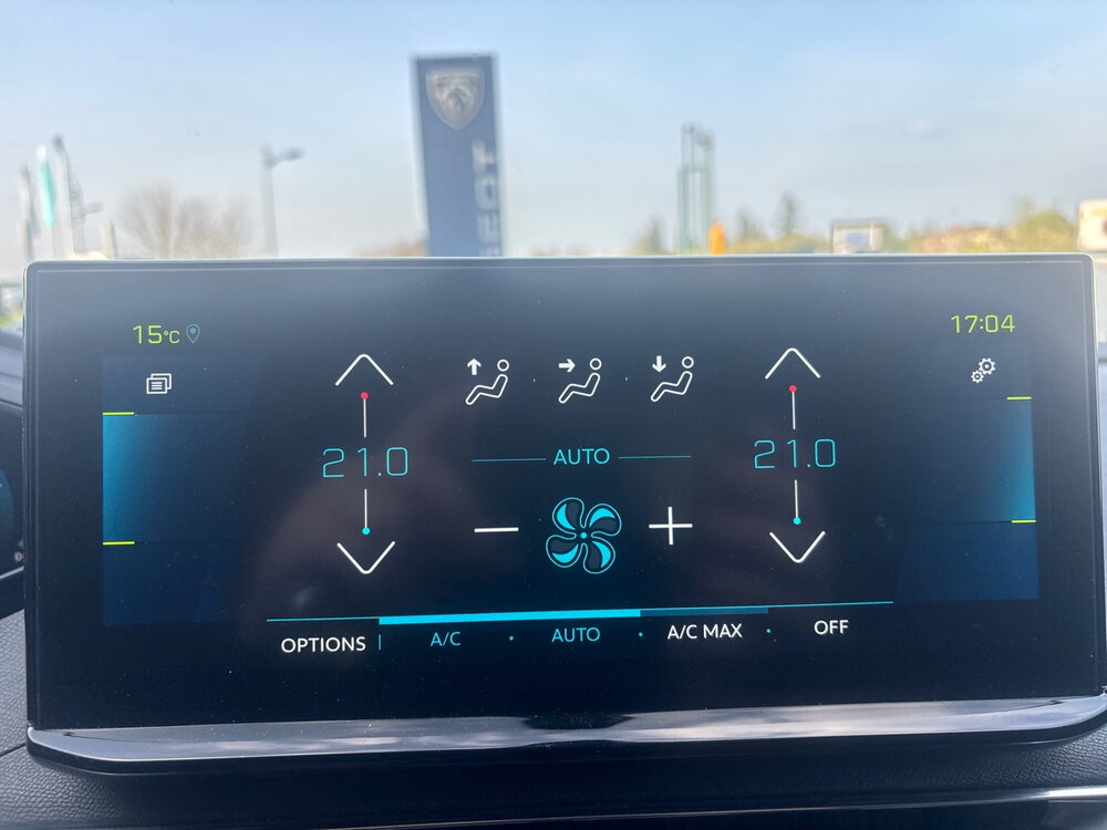 Occasion PEUGEOT 3008 3008 Hybrid 225 e-EAT8 - Allure