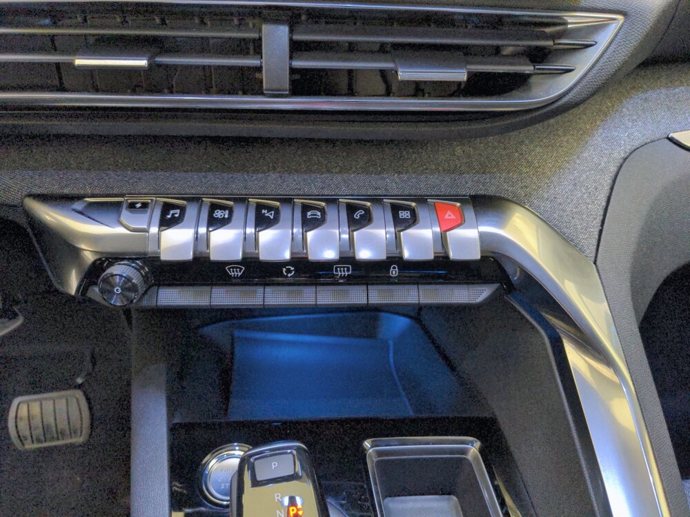 Occasion PEUGEOT 3008 3008 Hybrid 225 e-EAT8 - Allure