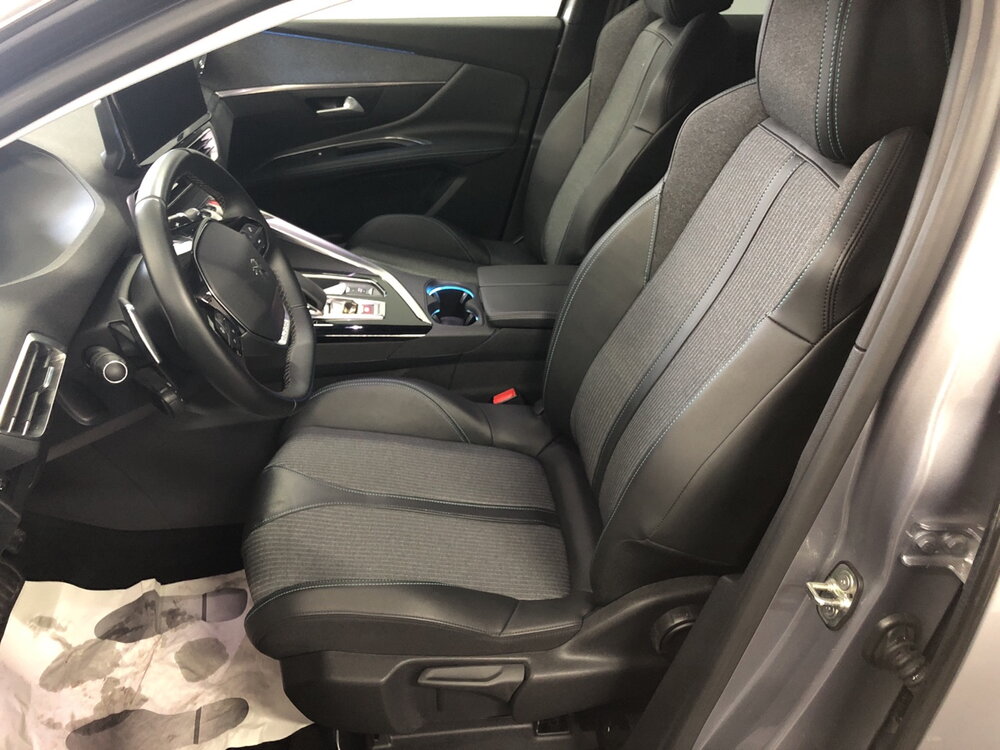 Occasion PEUGEOT 3008 3008 Hybrid 225 e-EAT8 - Allure Business