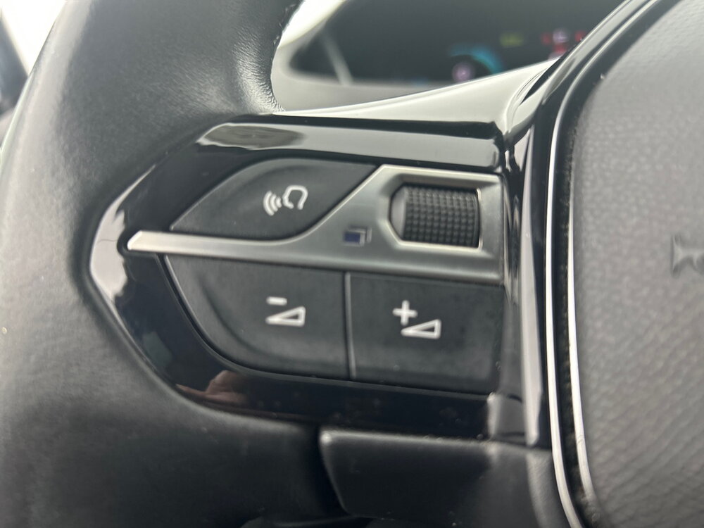 Occasion PEUGEOT 3008 3008 Hybrid 225 e-EAT8 - Allure Pack