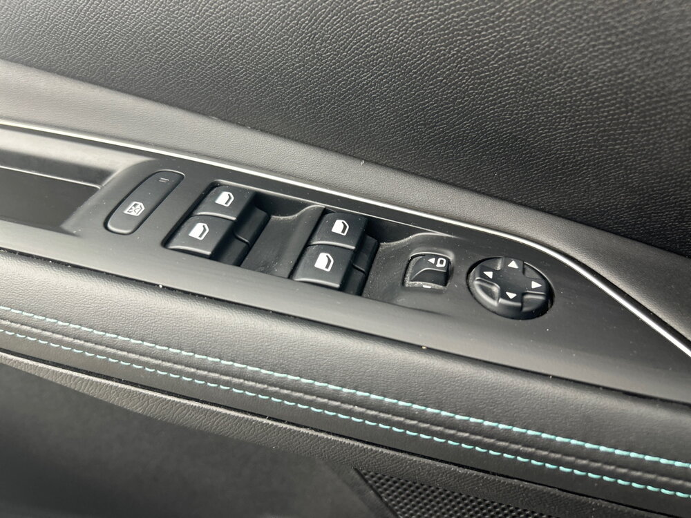 Occasion PEUGEOT 3008 3008 Hybrid 225 e-EAT8 - Allure Pack