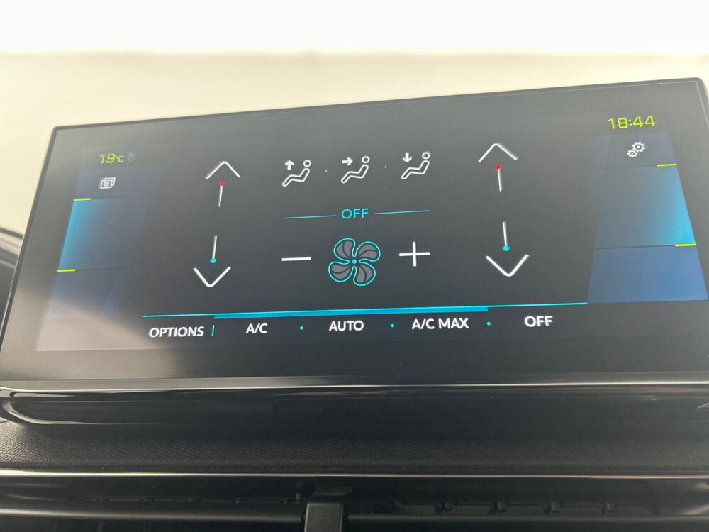 Occasion PEUGEOT 3008 3008 Hybrid 225 e-EAT8 - Allure Pack