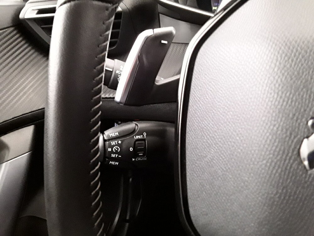 Occasion PEUGEOT 2008 2008 PureTech 130 S&S EAT8 - Allure Business
