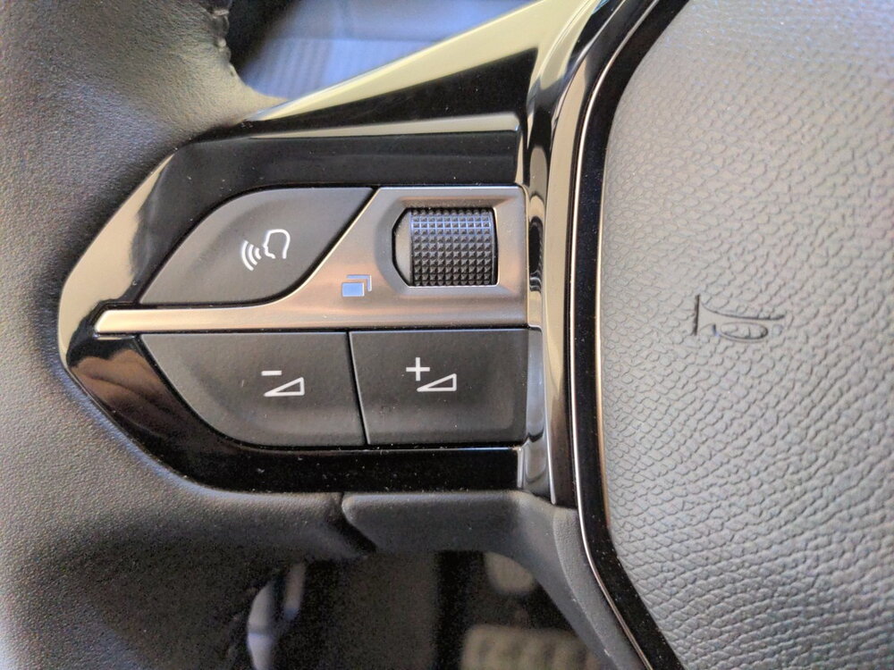 Occasion PEUGEOT 2008 2008 PureTech 100 S&S BVM6 - Active Pack