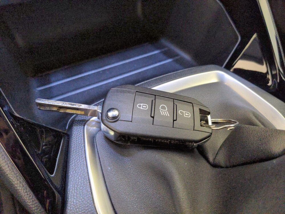 Occasion PEUGEOT 2008 2008 PureTech 100 S&S BVM6 - Active Pack