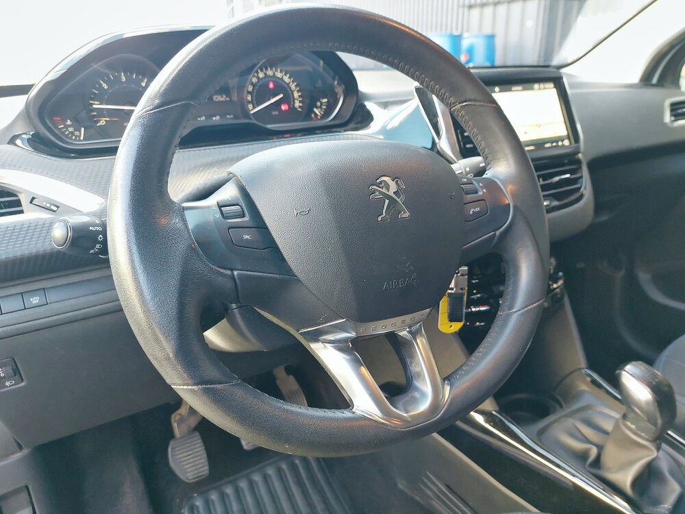 Occasion PEUGEOT 2008 2008 BlueHDi 100ch S&S BVM5 - Signature