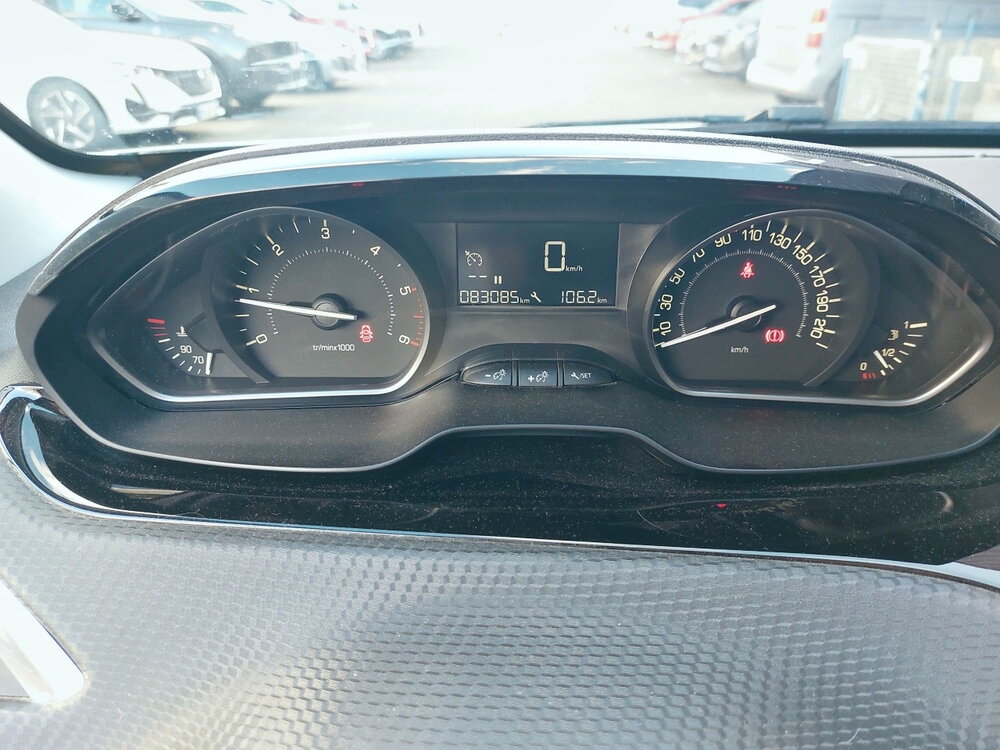 Occasion PEUGEOT 2008 2008 BlueHDi 100ch S&S BVM5 - Signature