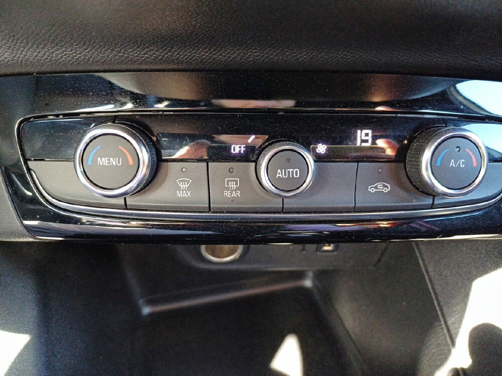 Occasion OPEL Corsa Corsa Electrique 136 ch & Batterie 50 kWh - GS Line
