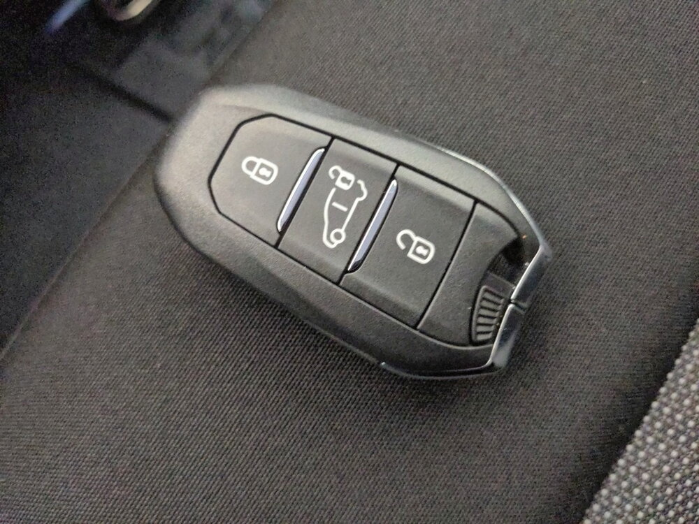 Occasion PEUGEOT 3008 3008 Hybrid 225 e-EAT8 - GT