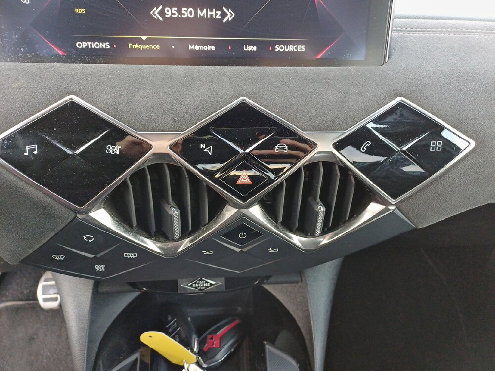 Occasion DS DS3 Crossback DS3 Crossback PureTech 100 BVM6 - Performance Line+