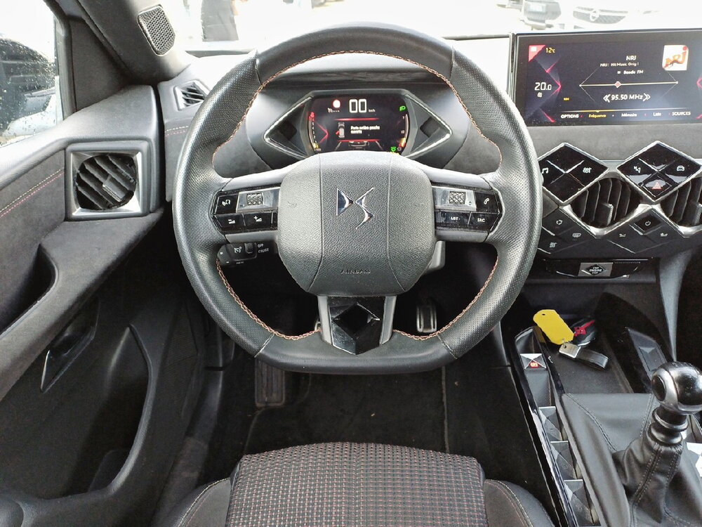 Occasion DS DS3 Crossback DS3 Crossback PureTech 100 BVM6 - Performance Line+