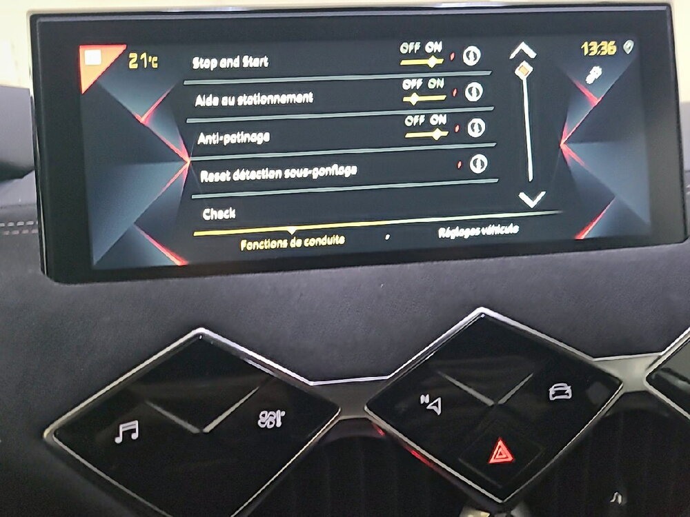 Occasion DS DS3 Crossback DS3 Crossback PureTech 100 BVM6 - Performance Line+