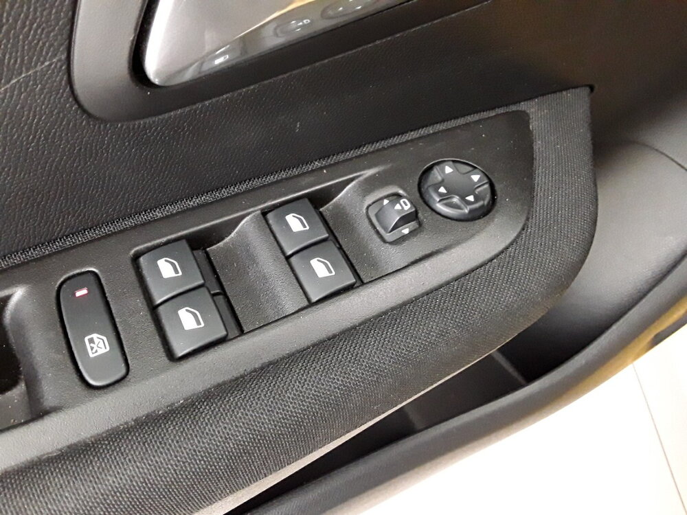 Occasion PEUGEOT 208 208 Electrique 50 kWh 136ch - Active