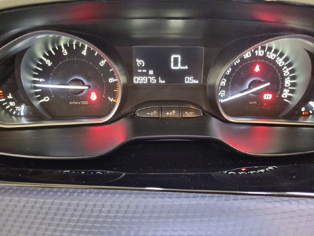 Occasion PEUGEOT 208 208 1.2 PureTech 82ch BVM5 - Style