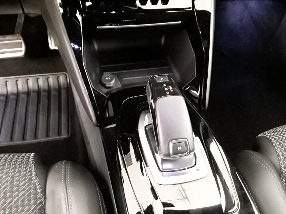 Occasion PEUGEOT 2008 2008 PureTech 130 S&S EAT8