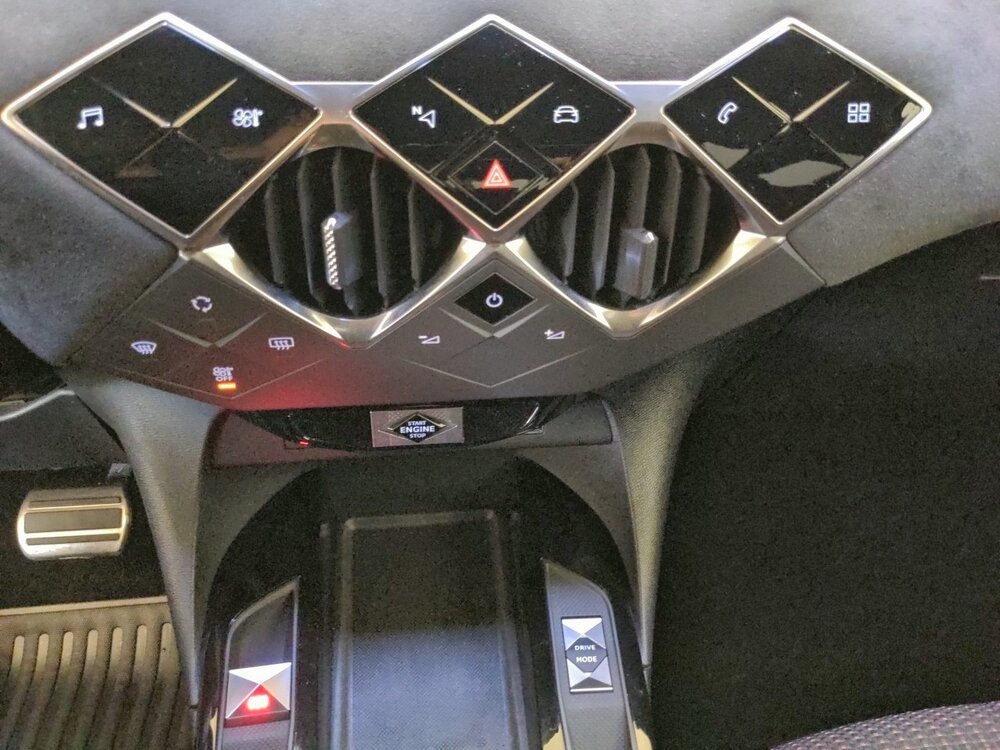 Occasion DS DS3 Crossback DS3 Crossback PureTech 130 EAT8 - Performance Line+