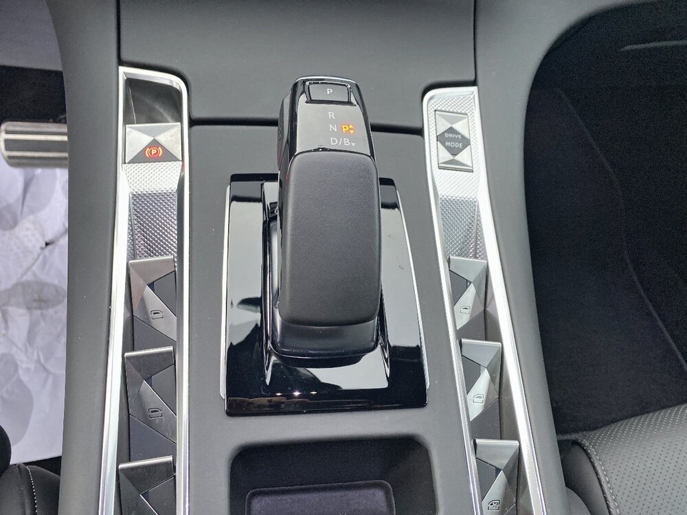 Occasion DS DS 7 Crossback DS7 Crossback Hybride E-Tense 300 EAT8 4x4 - Rivoli