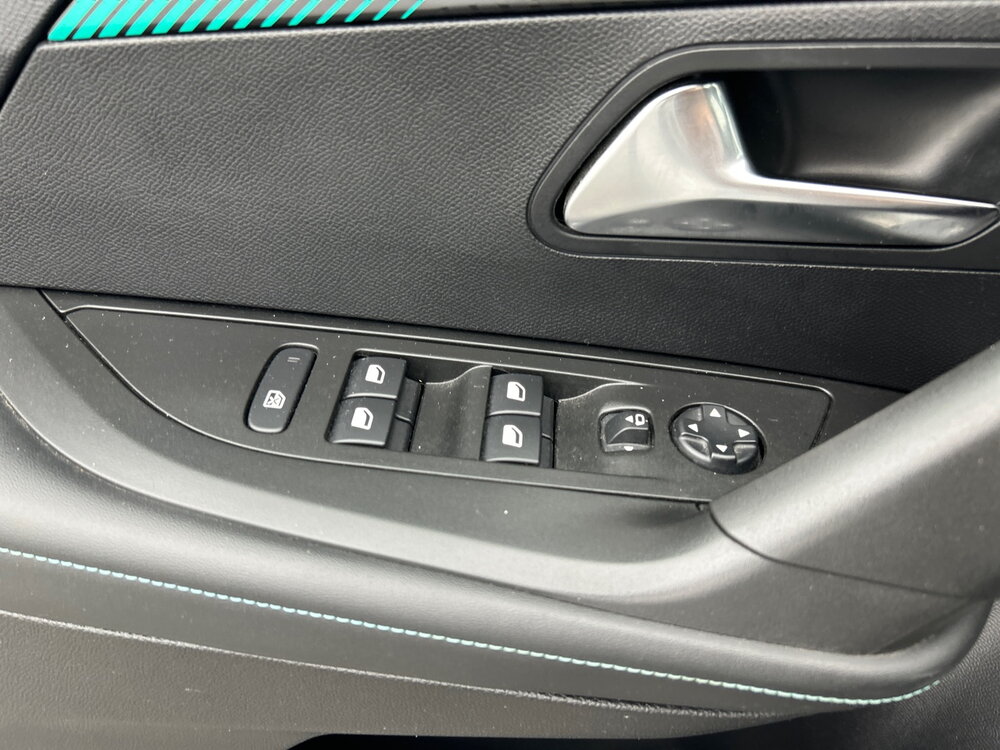 Occasion PEUGEOT 2008 2008 PureTech 100 S&S BVM6 - Allure