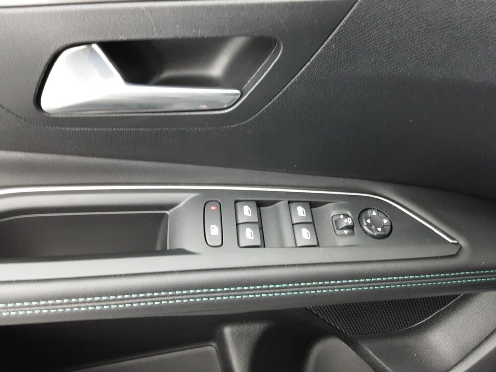 Occasion PEUGEOT 3008 3008 Hybrid 225 e-EAT8 - Allure Pack