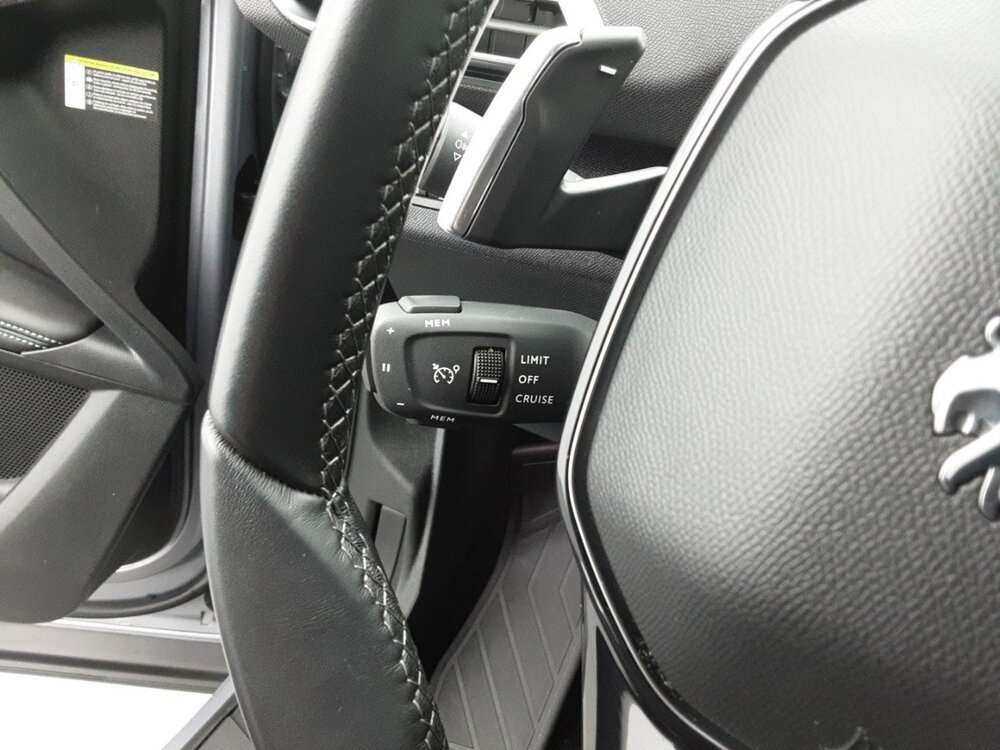 Occasion PEUGEOT 3008 3008 Hybrid 225 e-EAT8 - Allure Pack