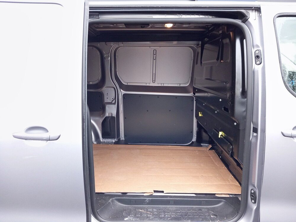 Occasion PEUGEOT Expert EXPERT FGN TOLE STANDARD ELECTRIQUE 75KWH 136 - ASPHALT