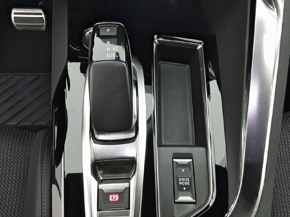 Occasion PEUGEOT 3008 3008 Hybrid 225 e-EAT8 - GT