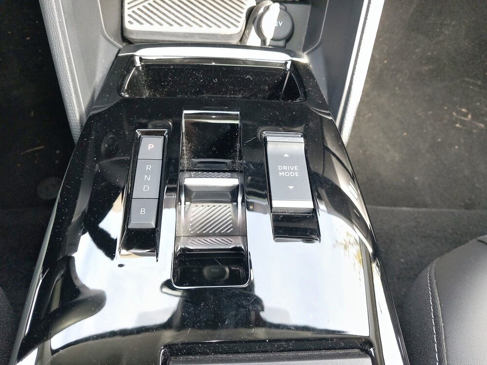 Occasion CITROEN C4 X e-C4 X 136 ch Automatique