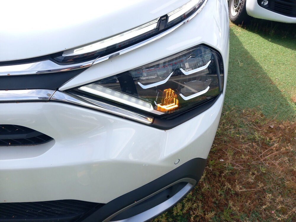 Occasion CITROEN C4 X e-C4 X 136 ch Automatique