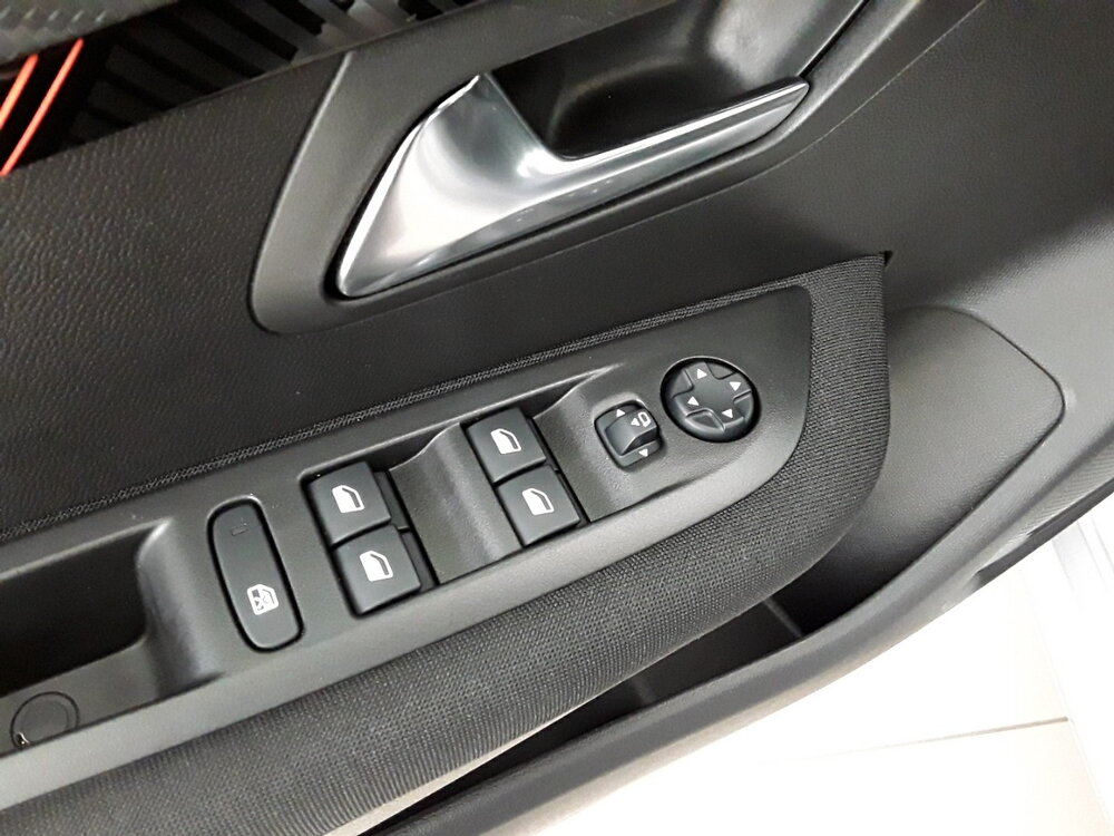 Occasion PEUGEOT 208 208 PureTech 75 S&S BVM5 - Active Business