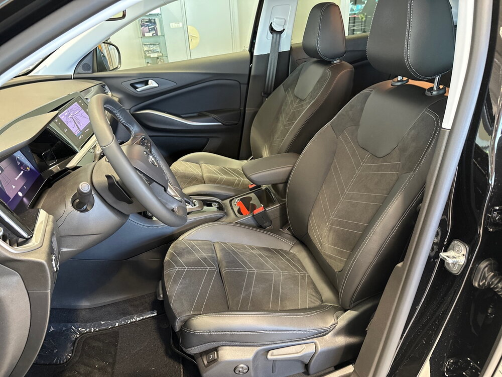 Occasion OPEL Grandland Grandland 1.5 Diesel 130 ch BVA8 - Elegance Business