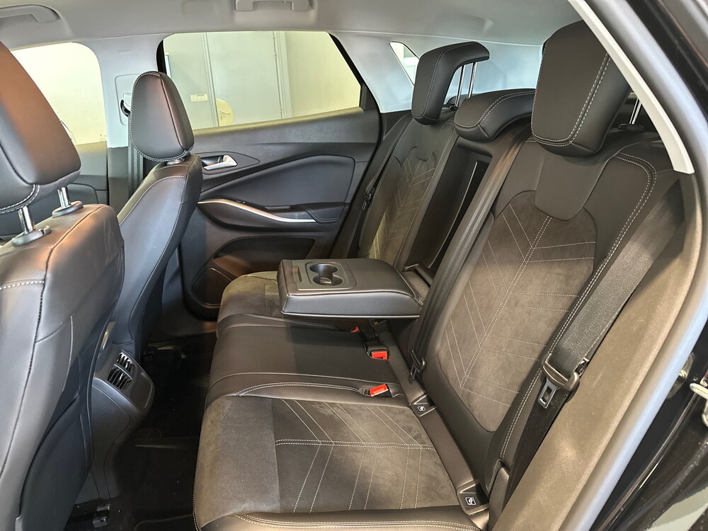 Occasion OPEL Grandland Grandland 1.5 Diesel 130 ch BVA8 - Elegance Business
