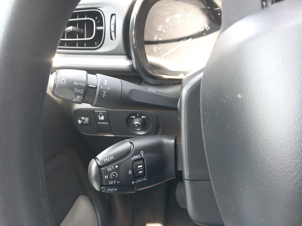 Occasion CITROEN C3 C3 PureTech 82 - Shine