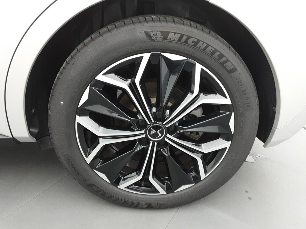 Occasion DS DS4 DS 4 Hybride E-Tense 225 EAT8 - Cross Rivoli