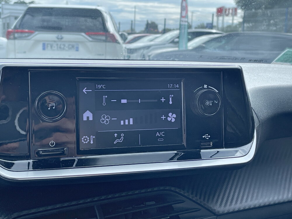 Occasion PEUGEOT 208 208 PureTech 75 S&S BVM5 - Like