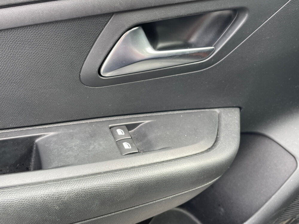 Occasion PEUGEOT 208 208 PureTech 75 S&S BVM5 - Like