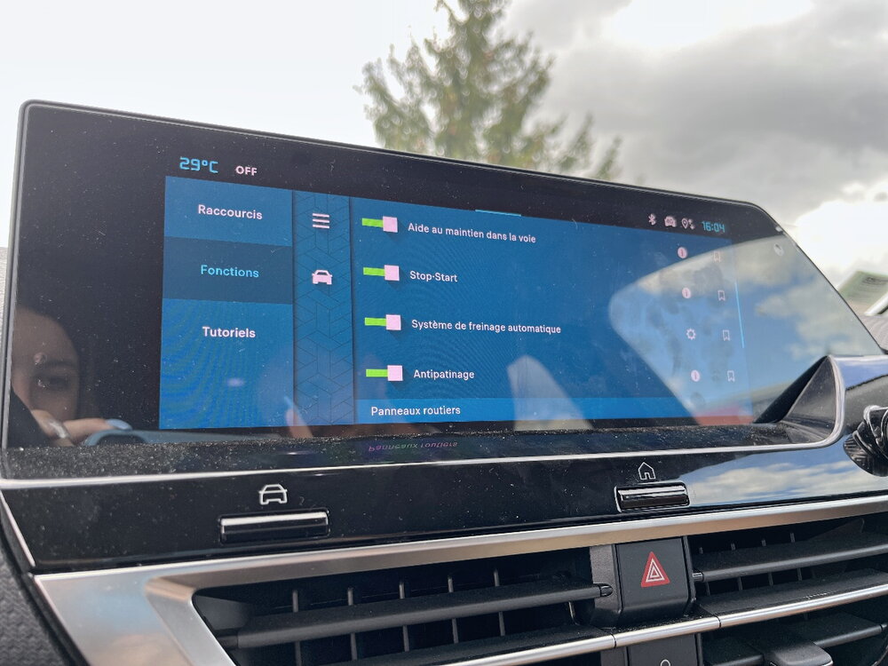 Occasion CITROEN C4 X C4 X PureTech 130 S&S EAT8 - Shine