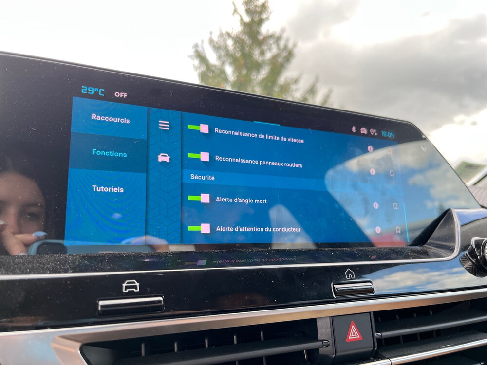 Occasion CITROEN C4 X C4 X PureTech 130 S&S EAT8 - Shine