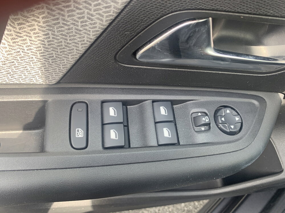 Occasion CITROEN C4 C4 PureTech 130 S&S BVM6 - Feel Pack