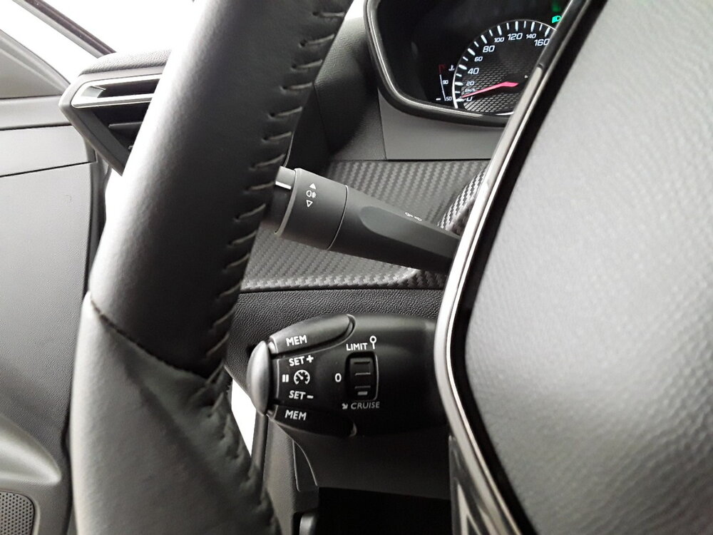 Occasion PEUGEOT 208 208 BlueHDi 100 S&S BVM6 - Active