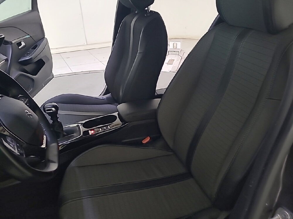 Occasion PEUGEOT 208 208 PureTech 100 S&S BVM6 - GT Line