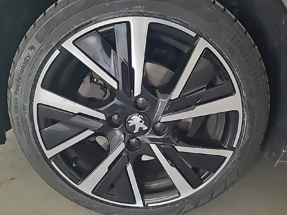 Occasion PEUGEOT 208 208 PureTech 100 S&S BVM6 - GT Line