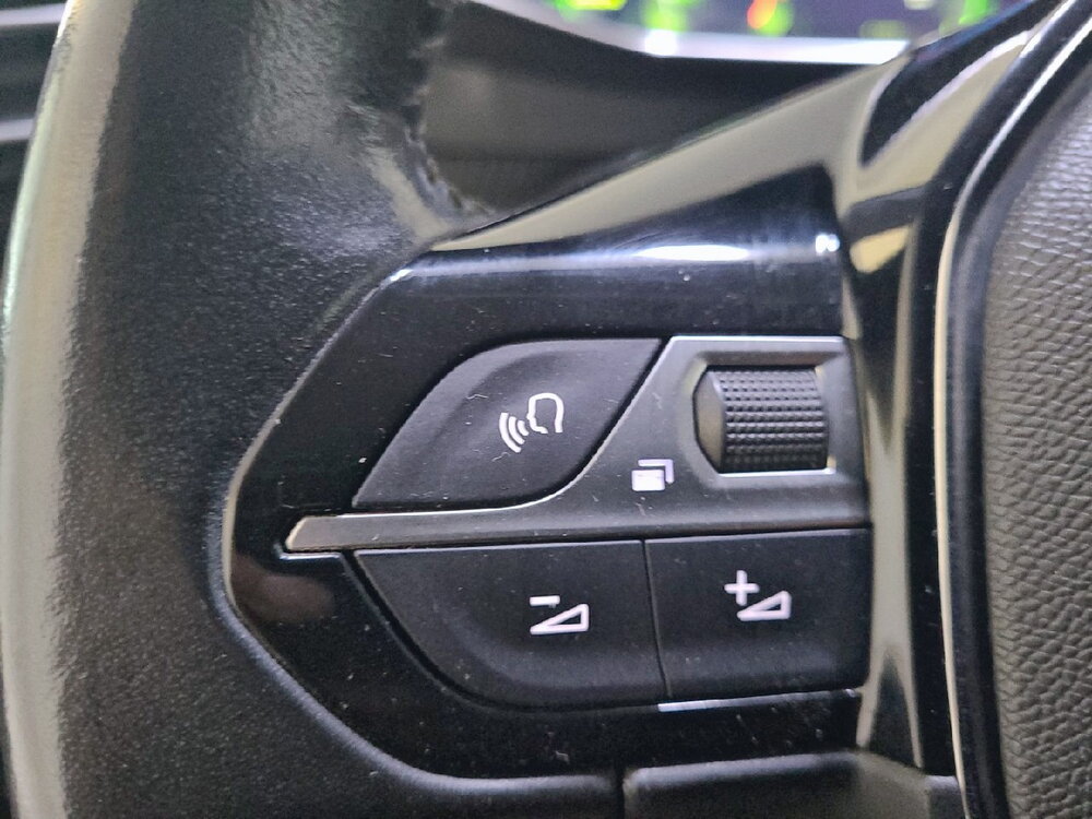 Occasion PEUGEOT 208 208 PureTech 100 S&S BVM6 - GT Line