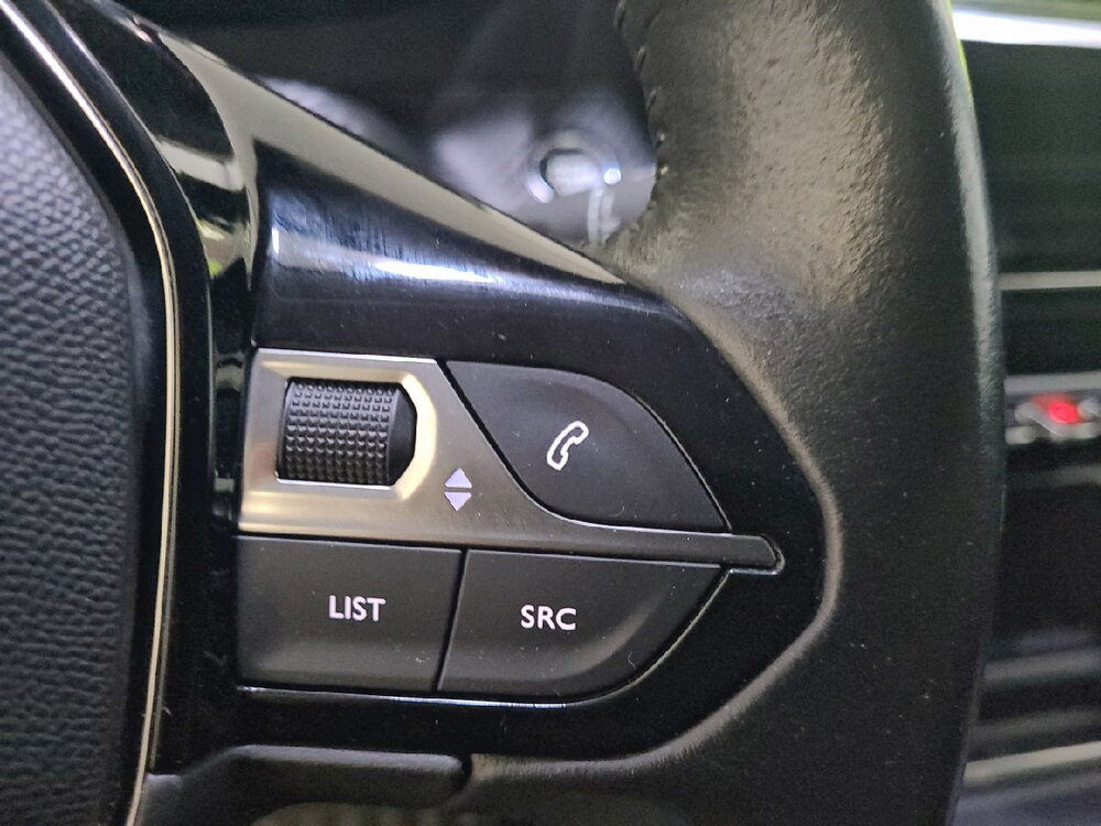 Occasion PEUGEOT 208 208 PureTech 100 S&S BVM6 - GT Line