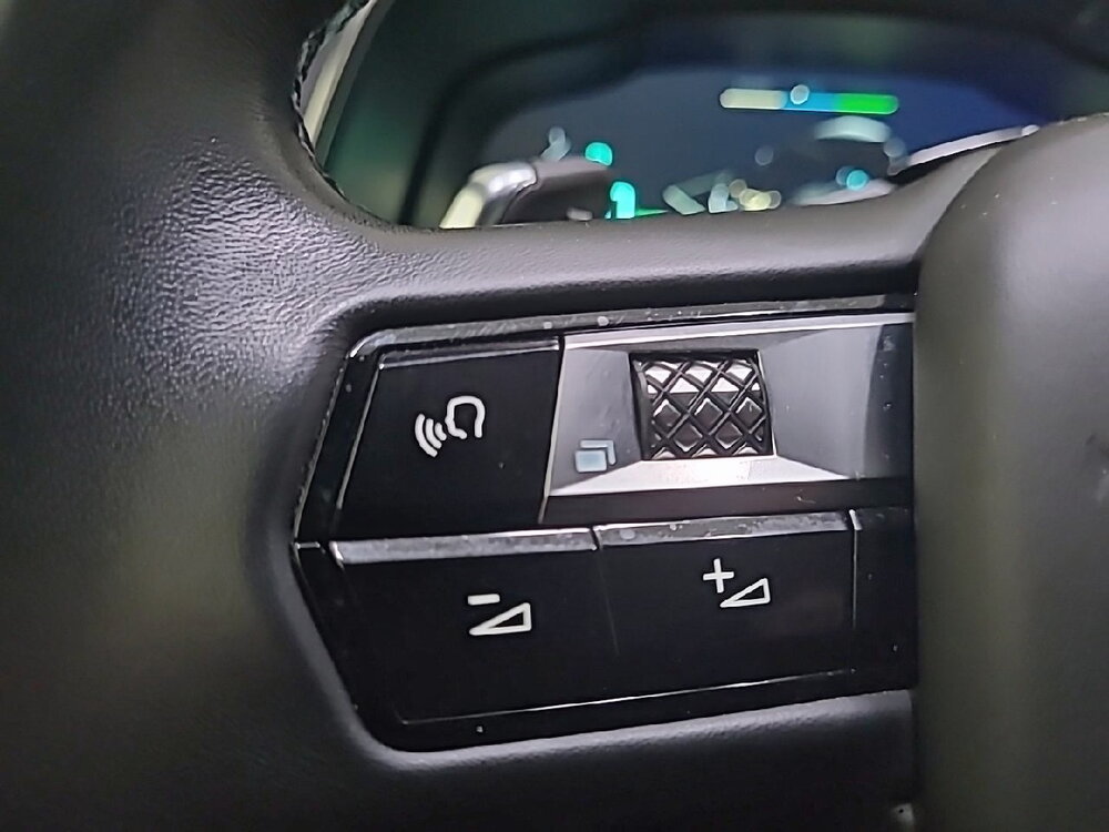 Occasion DS DS 7 Crossback DS7 Crossback Hybride E-Tense 300 EAT8 4x4 - Rivoli