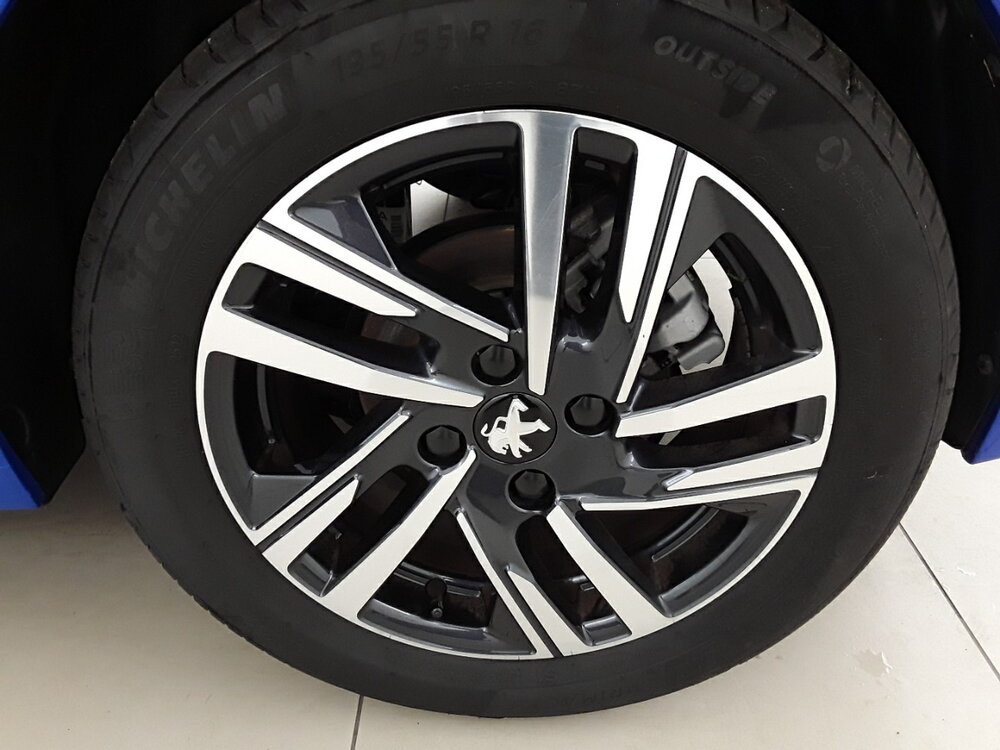 Occasion PEUGEOT 208 208 PureTech 100 S&S BVM6 - Allure Pack