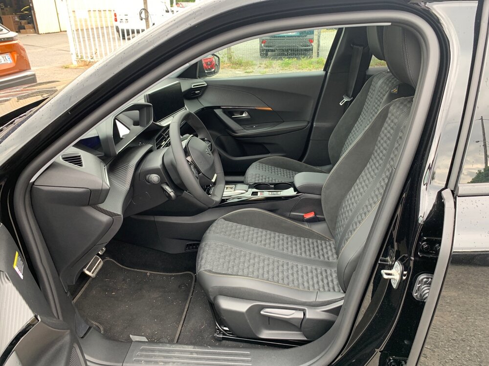 Occasion PEUGEOT 2008 2008 Electrique 136 ch - Roadtrip