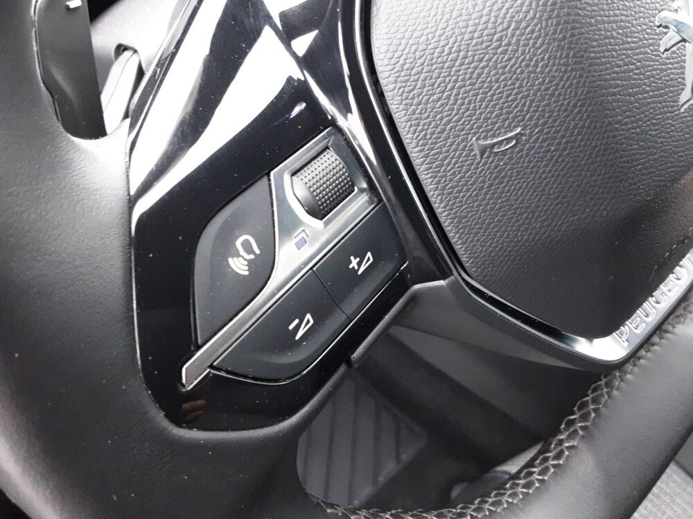 Occasion PEUGEOT 3008 3008 Hybrid 180 e-EAT8 - Allure Pack