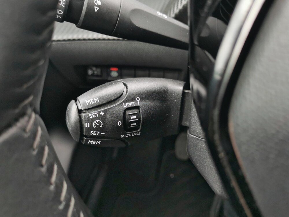 Occasion PEUGEOT 208 208 PureTech 100 S&S BVM6 - Allure Pack