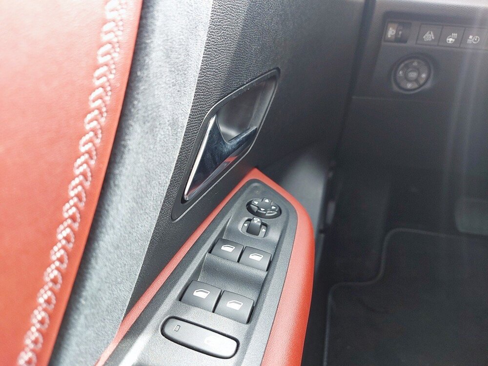 Occasion CITROEN C4 e-C4 136 ch Automatique - Shine